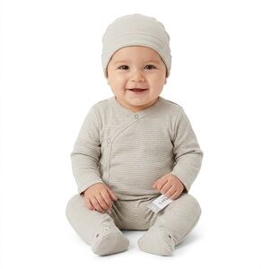 NWT Carter's Baby 3 Piece Striped Gray Pajama Set Hat 6 Months